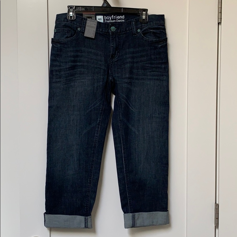 Mossimo boyfriend denim crop (fits larger than 4)